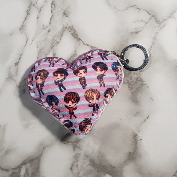 Bundled Heart Keychain - Picture 5 of 5